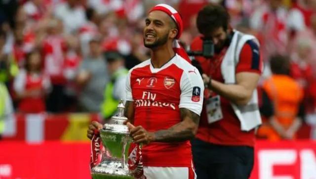 1692340862348097636.jpg 1692340857.jpg