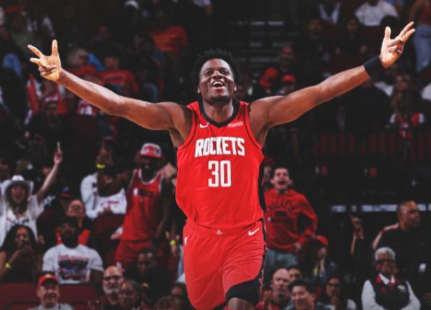 KAIYUN登录-作为火箭球员时隔6年再砍20+10，卡佩拉今日命中生涯首个三分